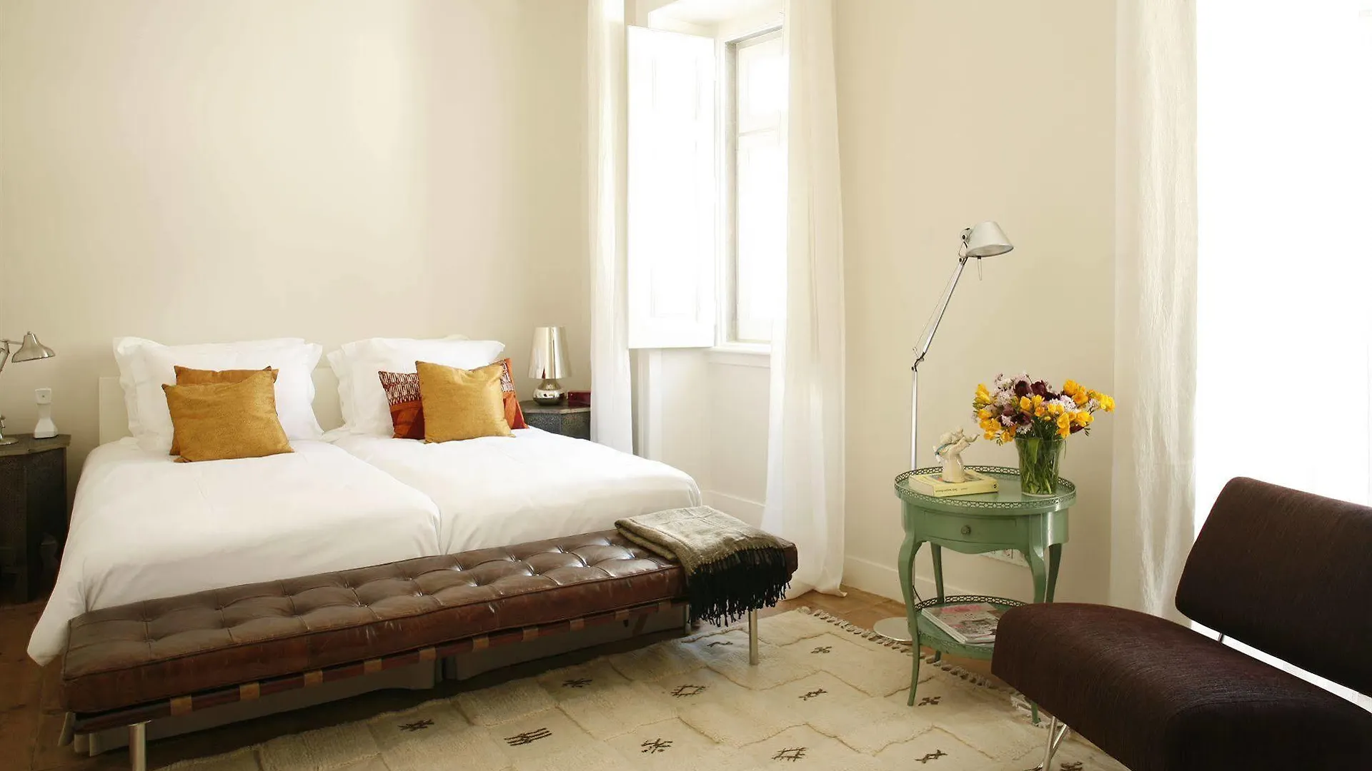Casa Das Janelas Com Vista Lisbon 4*,