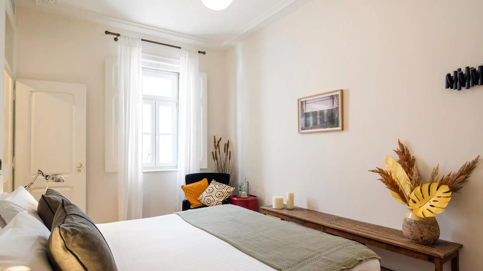 Casa Das Janelas Com Vista Lissabon 4*,