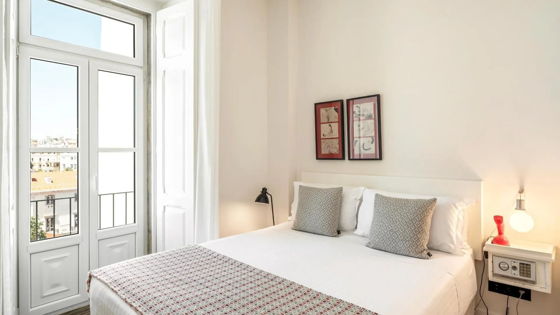 Casa Das Janelas Com Vista Lisbon